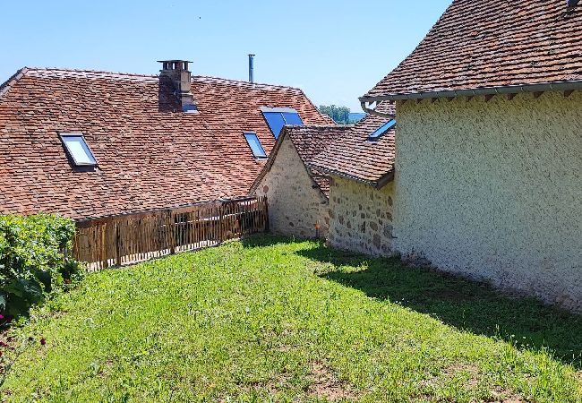 Maison à Badefols-d´Ans - La petite maison du Ramail  Maison à Badefols-d´Ans - La petite maison du Ramail