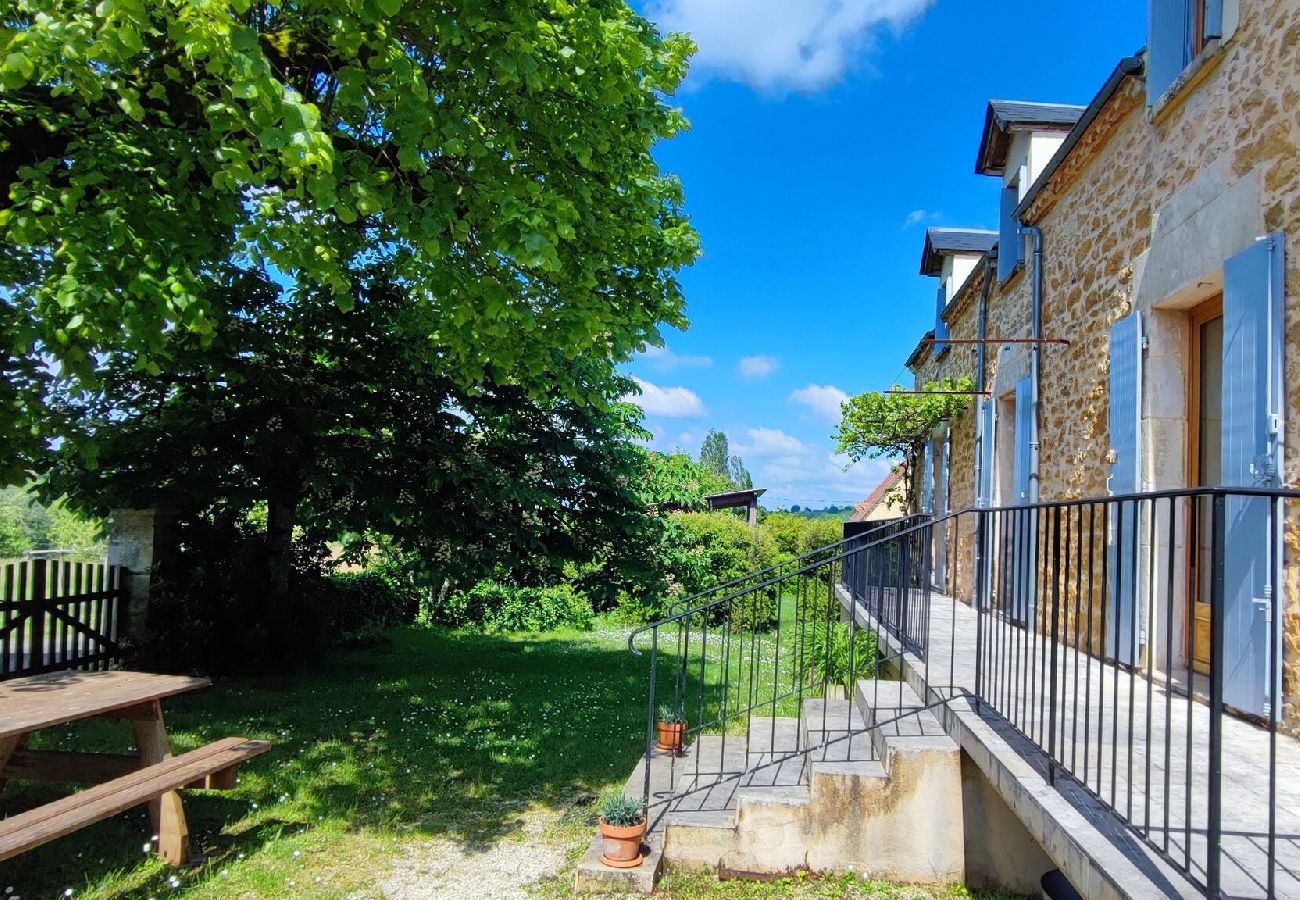 Maison à Salignac-Eyvigues - Gite La Dure : le Charme d'un séjour Périgourdin 