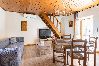 Maison à Sarlat-la-Canéda - Le gîte d'en bas - Petite maison périgourdine  Maison à Sarlat-la-Canéda - Le gîte d'en bas - Petite maison périgourdine