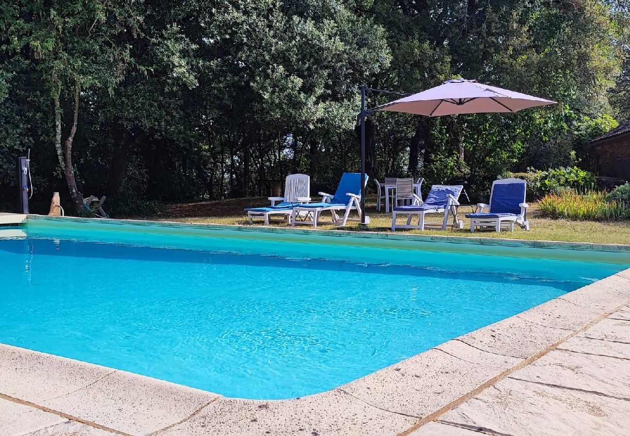 Maison à Groléjac - Maison de vacances avec piscine 