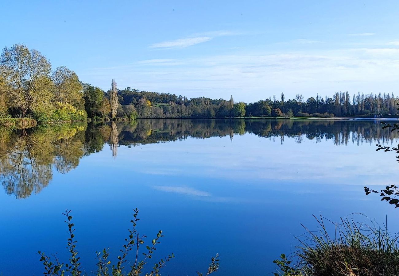 Maison à Groléjac - La Maison au bord du Lac