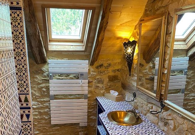 Maison à Carlux - Chaliniac : Maison en Pierre avec piscine chauffée  Maison à Carlux - Chaliniac : Maison en Pierre avec piscine chauffée