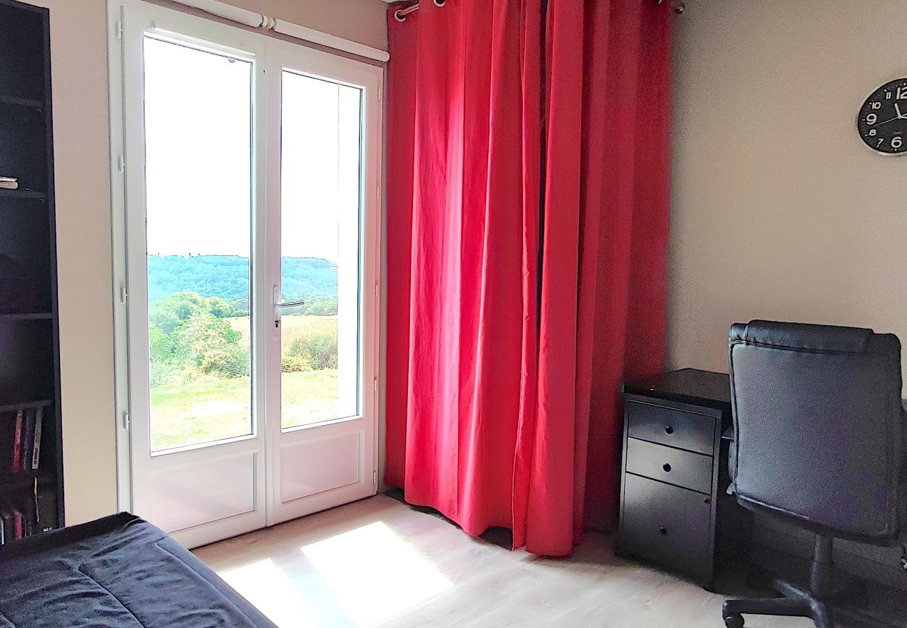 Maison à Carves - Jolie maison à la campagne- vue magnifique 6 pers 