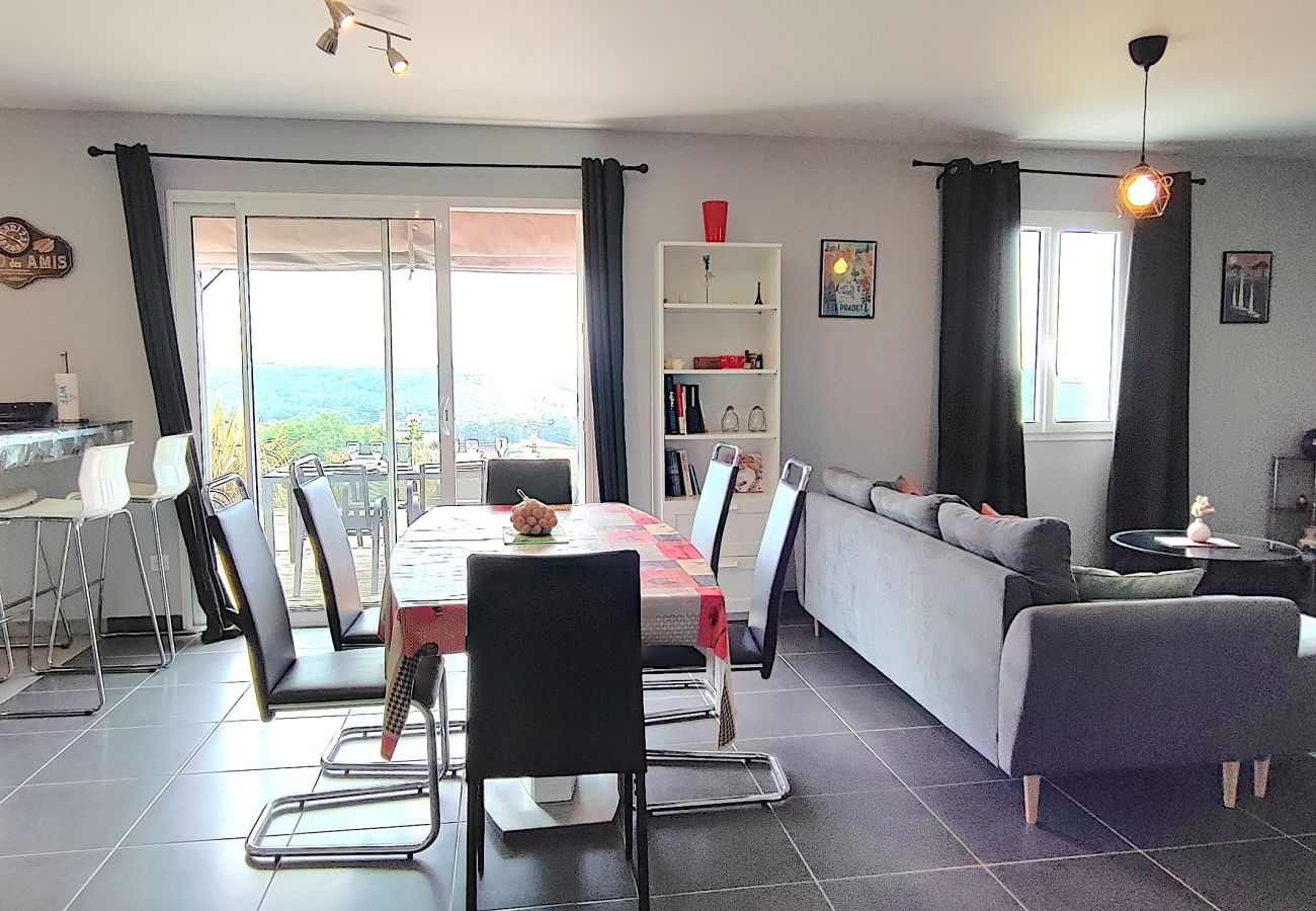 Maison à Carves - Jolie maison à la campagne- vue magnifique 6 pers 