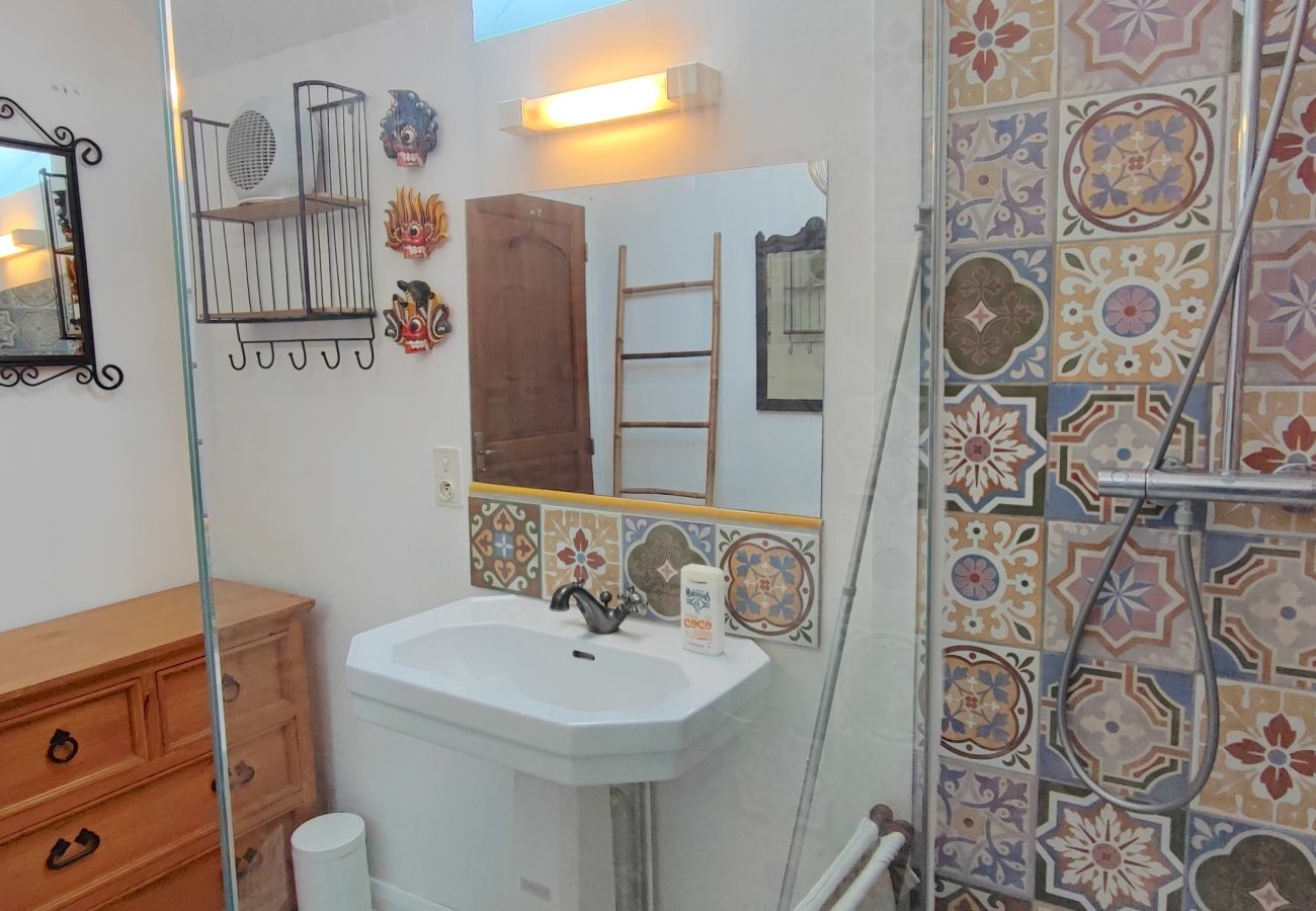 Maison à Nadaillac - La Grange d'Oca avec Piscine Privée