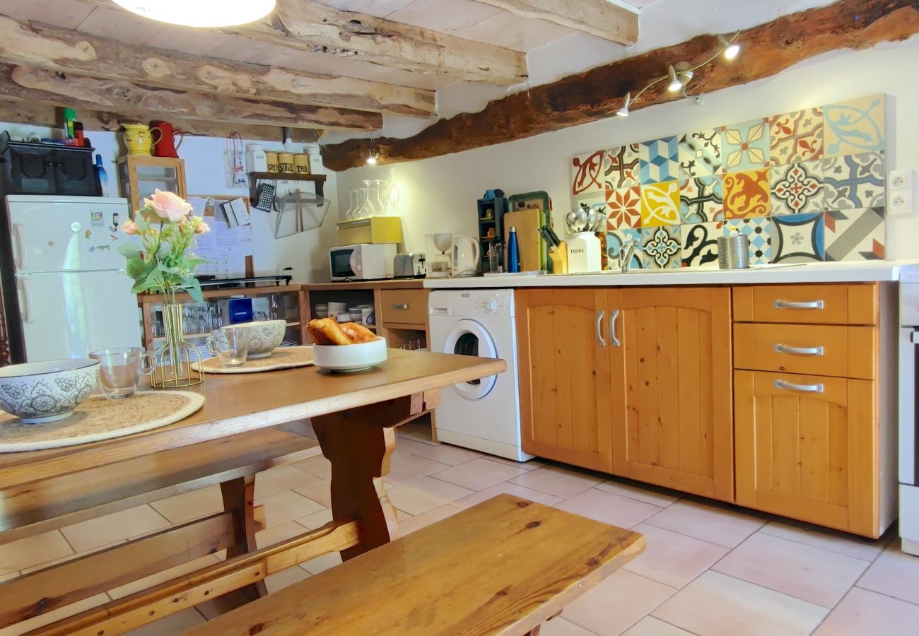Maison à Nadaillac - La Grange d'Oca avec Piscine Privée