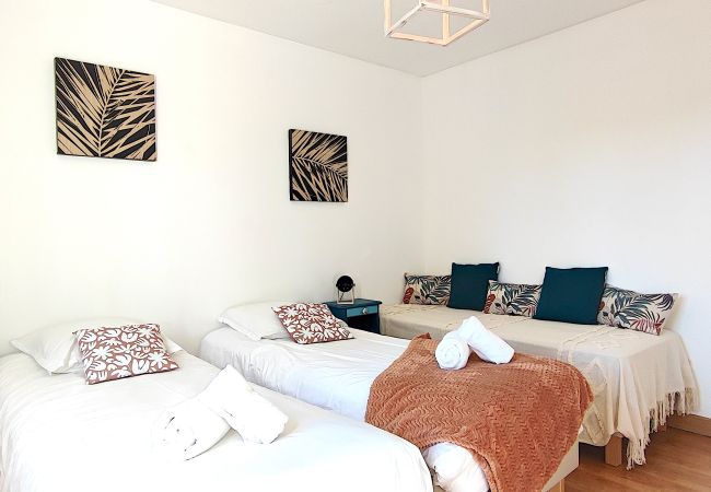 Maison à Sarlat-la-Canéda - La N’Oie – Piscine, apéros et détente à 5 min de Sarlat Maison à Sarlat-la-Canéda - La N’Oie – Piscine, apéros et détente à 5 min de Sarlat