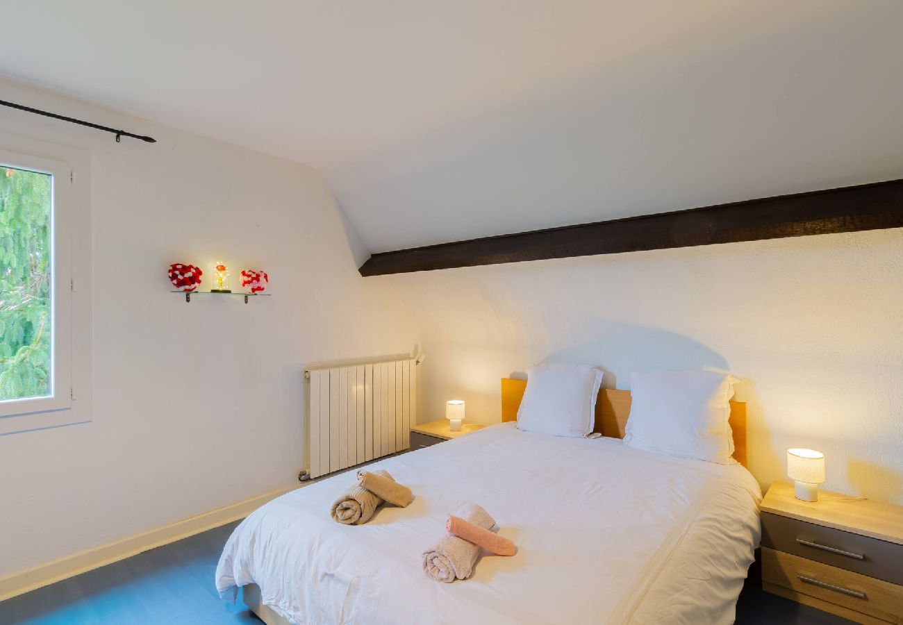 Villa à Sarlat-la-Canéda - La Gardère - Villa piscine chauffée 