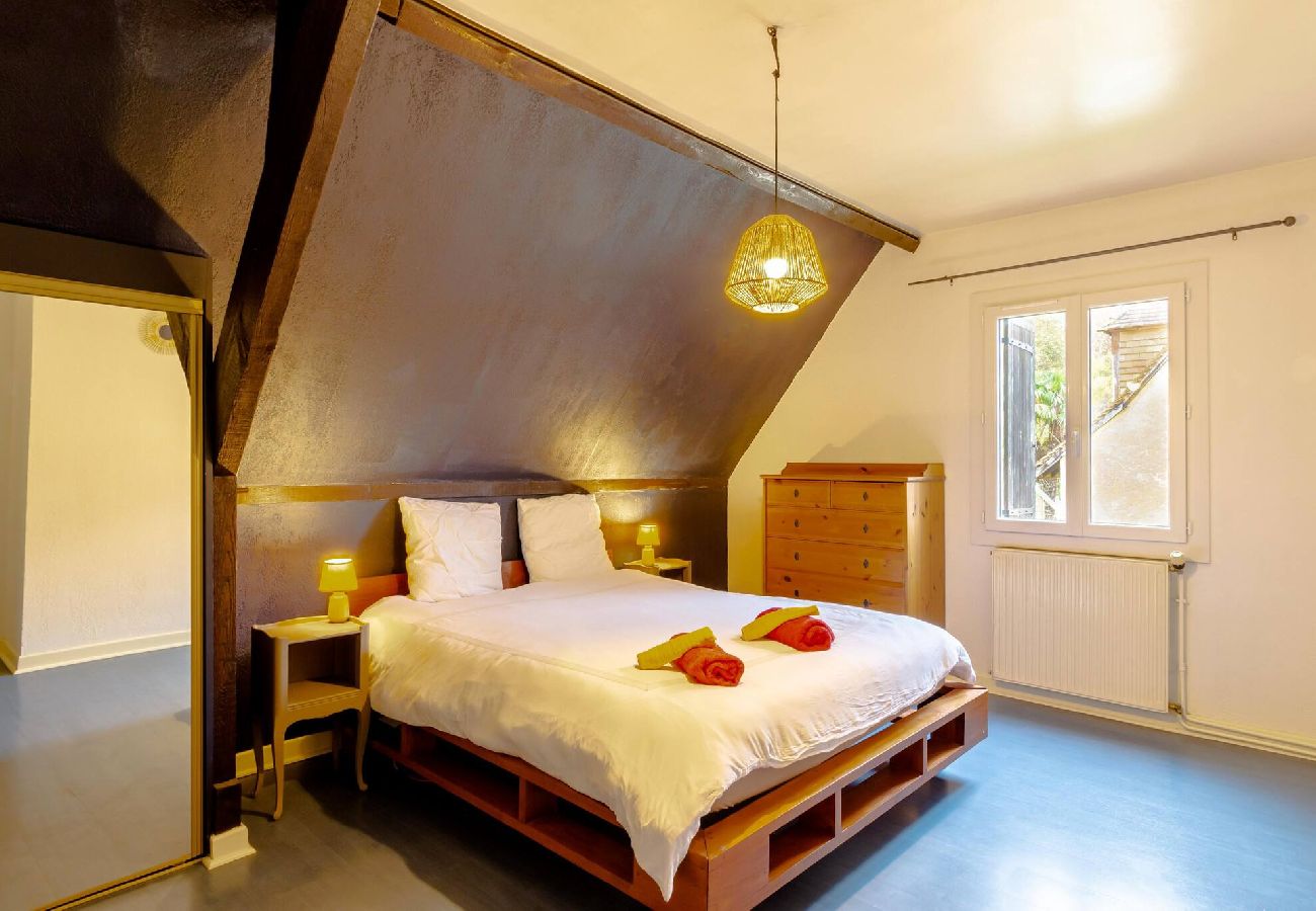 Villa à Sarlat-la-Canéda - La Gardère - Villa piscine chauffée 