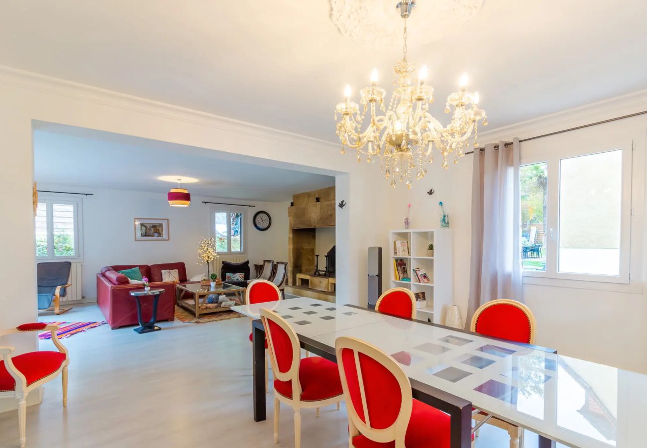 Villa à Sarlat-la-Canéda - La Gardère - Villa piscine chauffée 