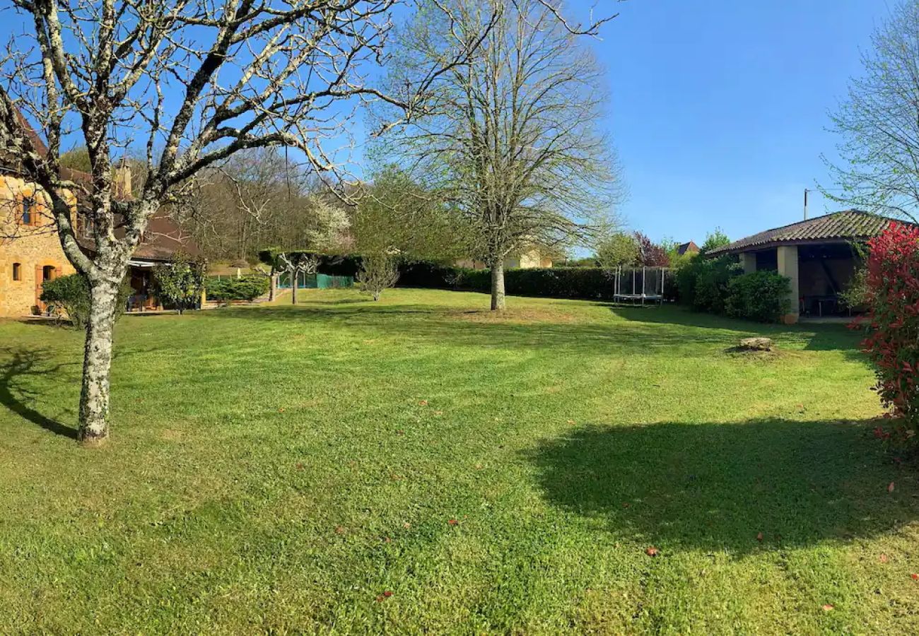 Maison à Saint-Cyprien - Grande maison (14 pers) • Piscine chauffée