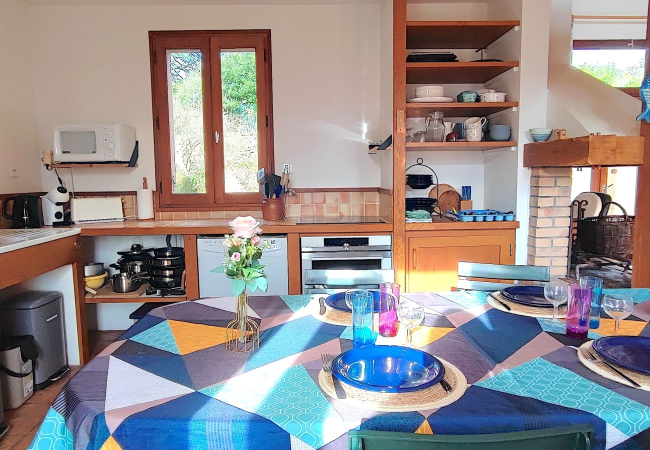 Maison à Belvès - Belvès à pied : terrasse & jardin cosy