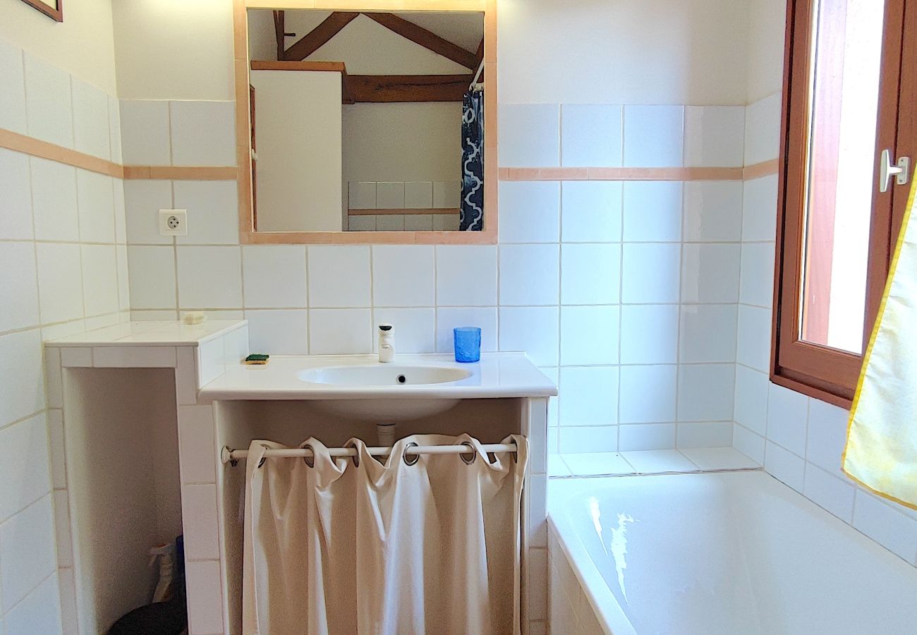 Maison à Belvès - Belvès à pied : terrasse & jardin cosy