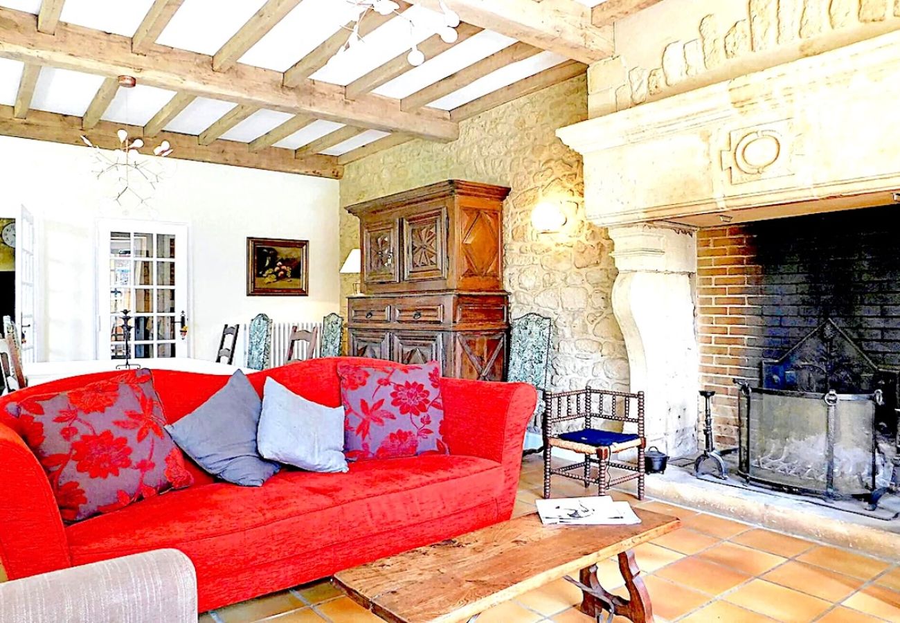 Maison à Groléjac - Grande maison en pierre & piscine (10 pers.)