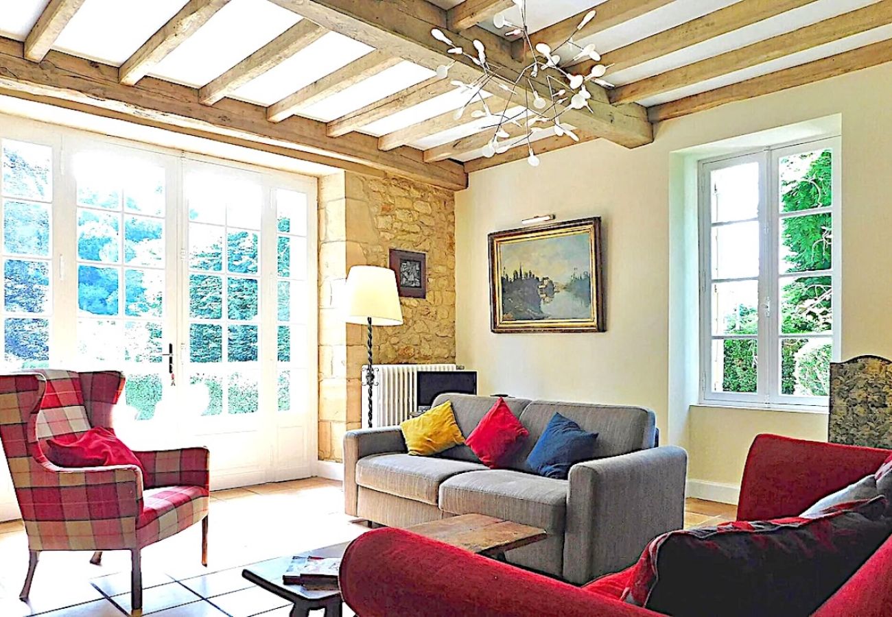 Maison à Groléjac - Grande maison en pierre & piscine (10 pers.)