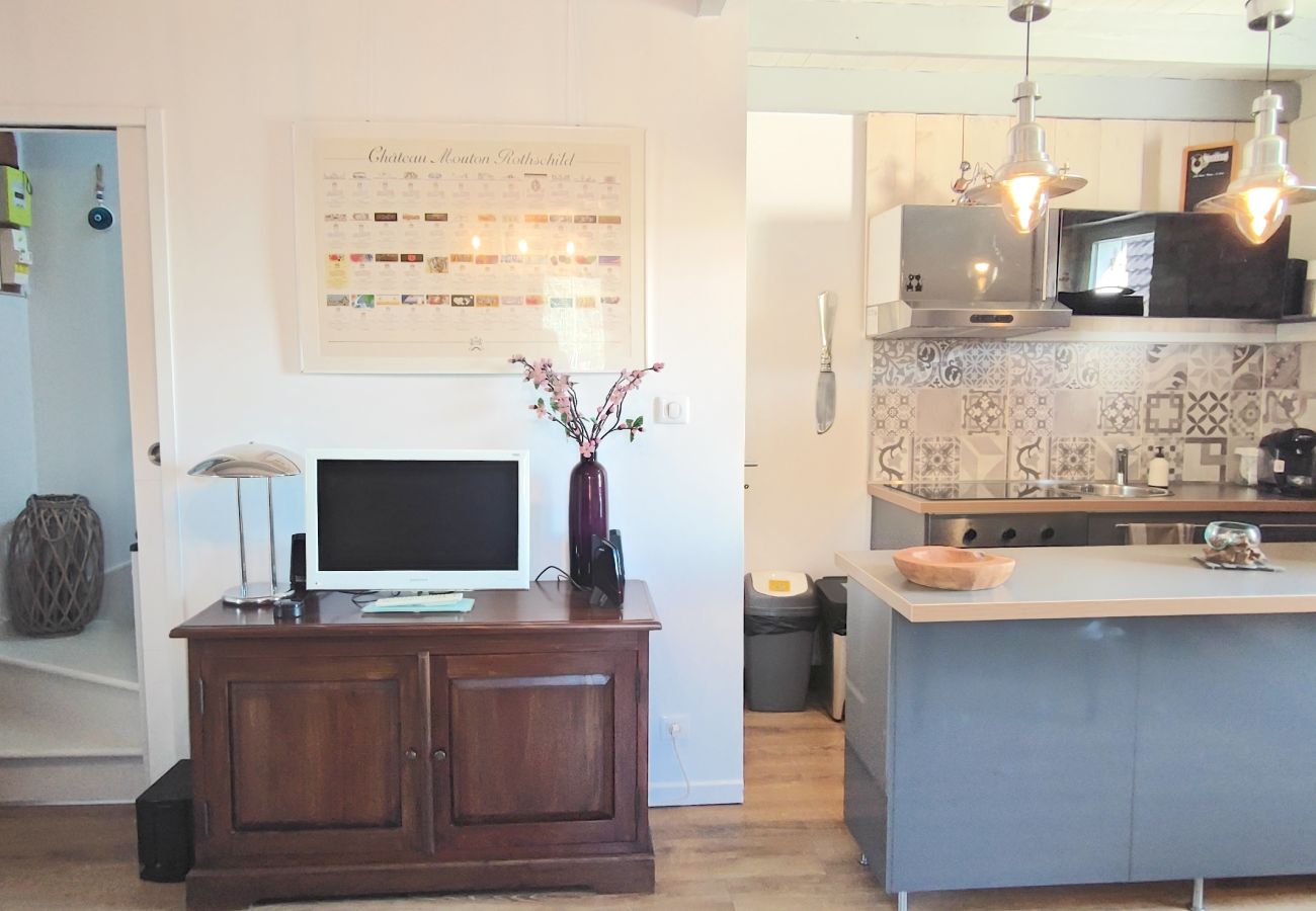 Maison à Le Bugue - Cocon plein de charme au Bugue : au calme, à 5 min à pied du centre, parking, animaux bienvenus.