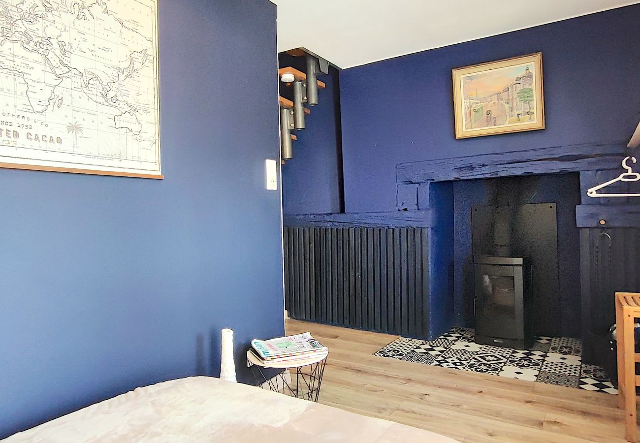 Maison à Le Bugue - Cocon plein de charme au Bugue : au calme, à 5 min à pied du centre, parking, animaux bienvenus.