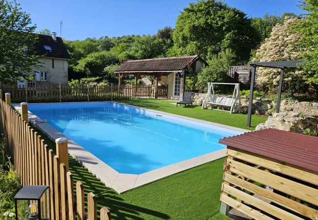 Maison à Aubas - Maison de famille avec piscine chauffée (10)