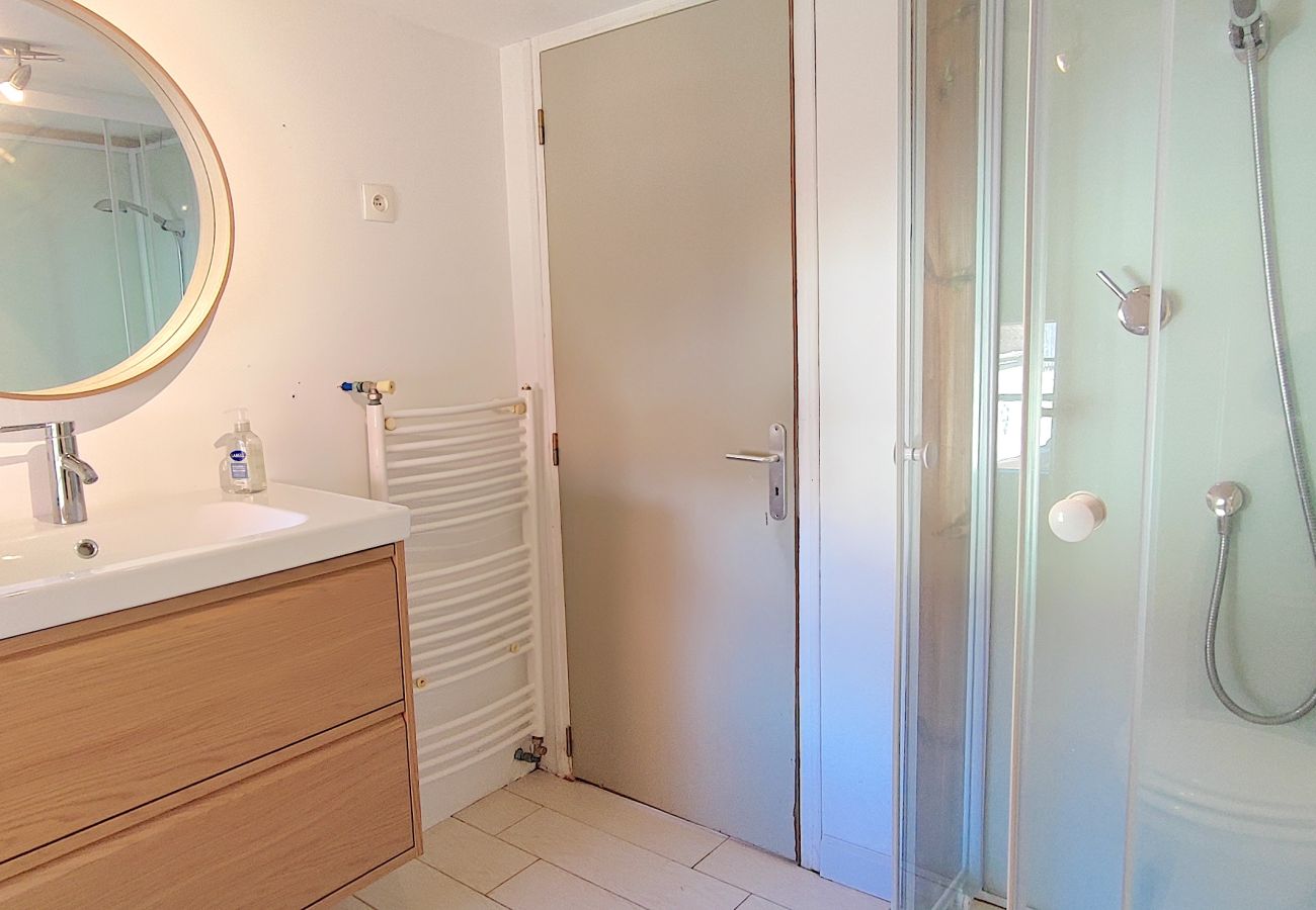 Maison à Aubas - Maison de famille avec piscine chauffée (10)