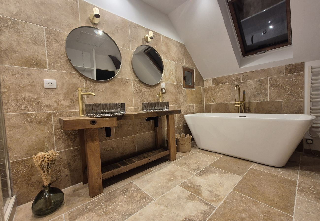 Maison à Aubas - Maison de famille avec piscine chauffée (10)