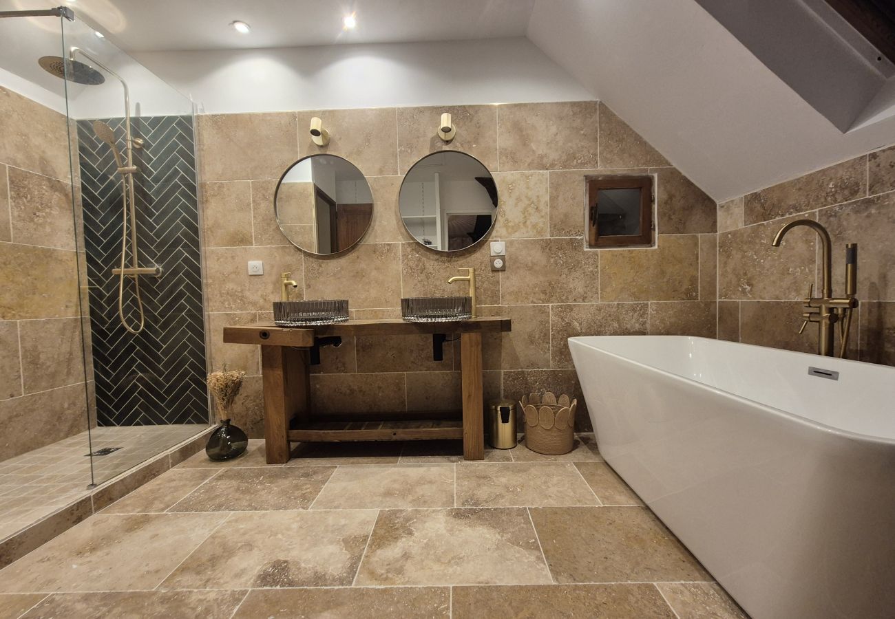 Maison à Aubas - Maison de famille avec piscine chauffée (10)