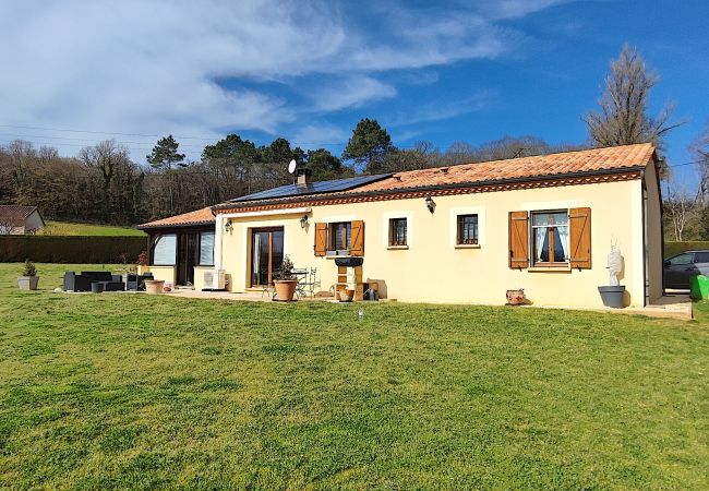Maison à Proissans - Maison climatisée au calme près de Sarlat