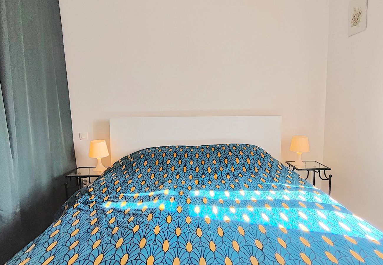 Maison à Proissans - Maison climatisée au calme près de Sarlat