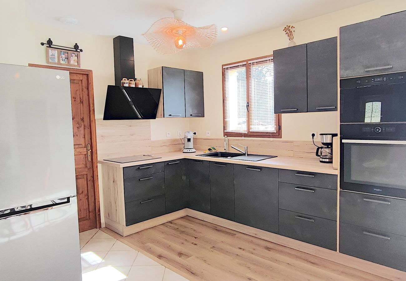 Maison à Proissans - Maison climatisée au calme près de Sarlat