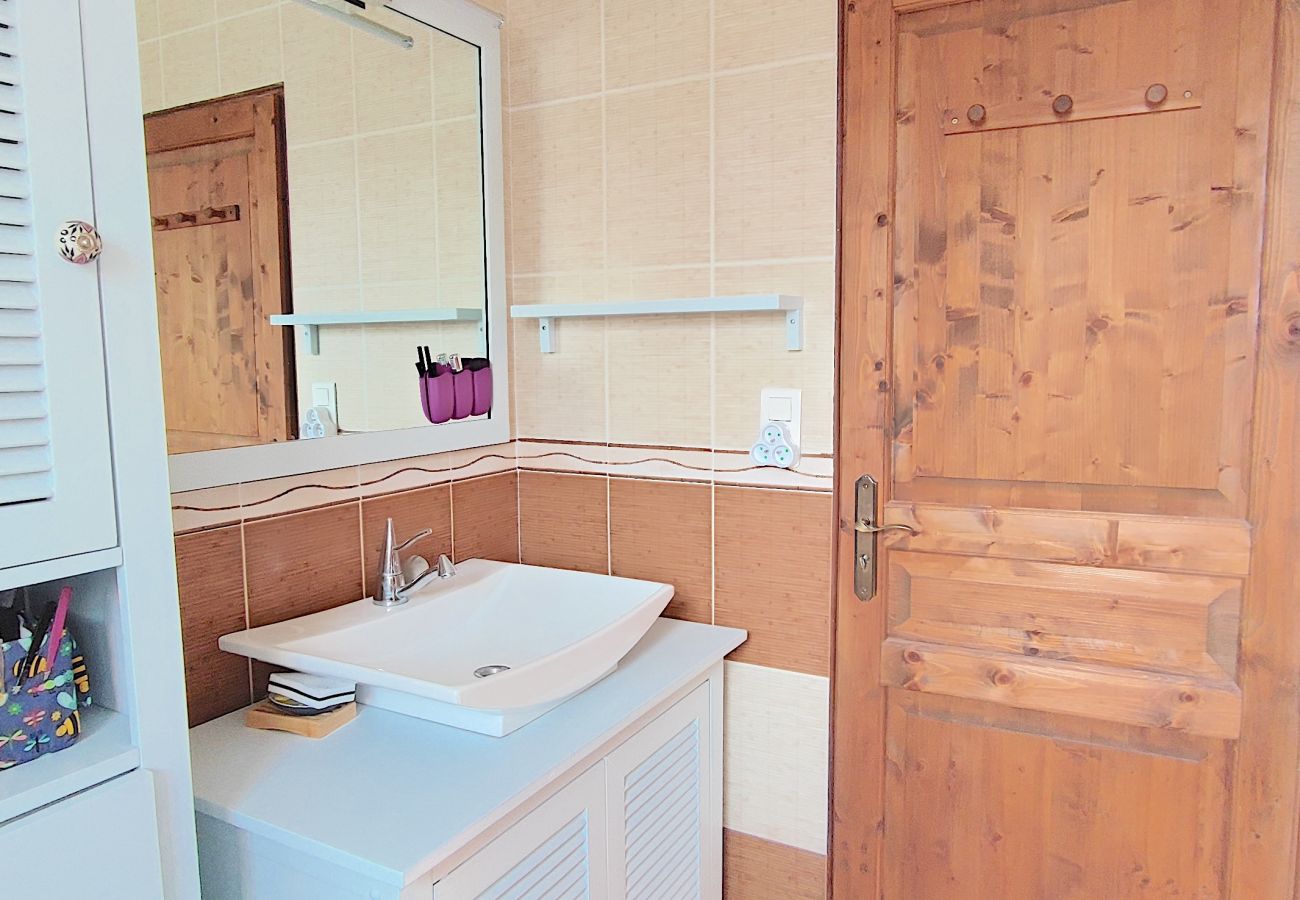 Maison à Proissans - Maison climatisée au calme près de Sarlat