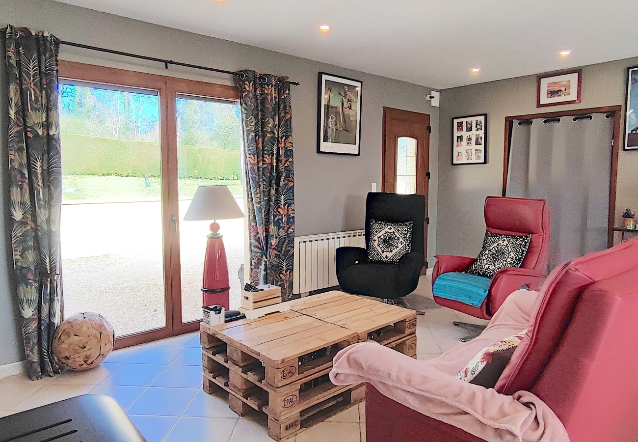 Maison à Proissans - Maison climatisée au calme près de Sarlat