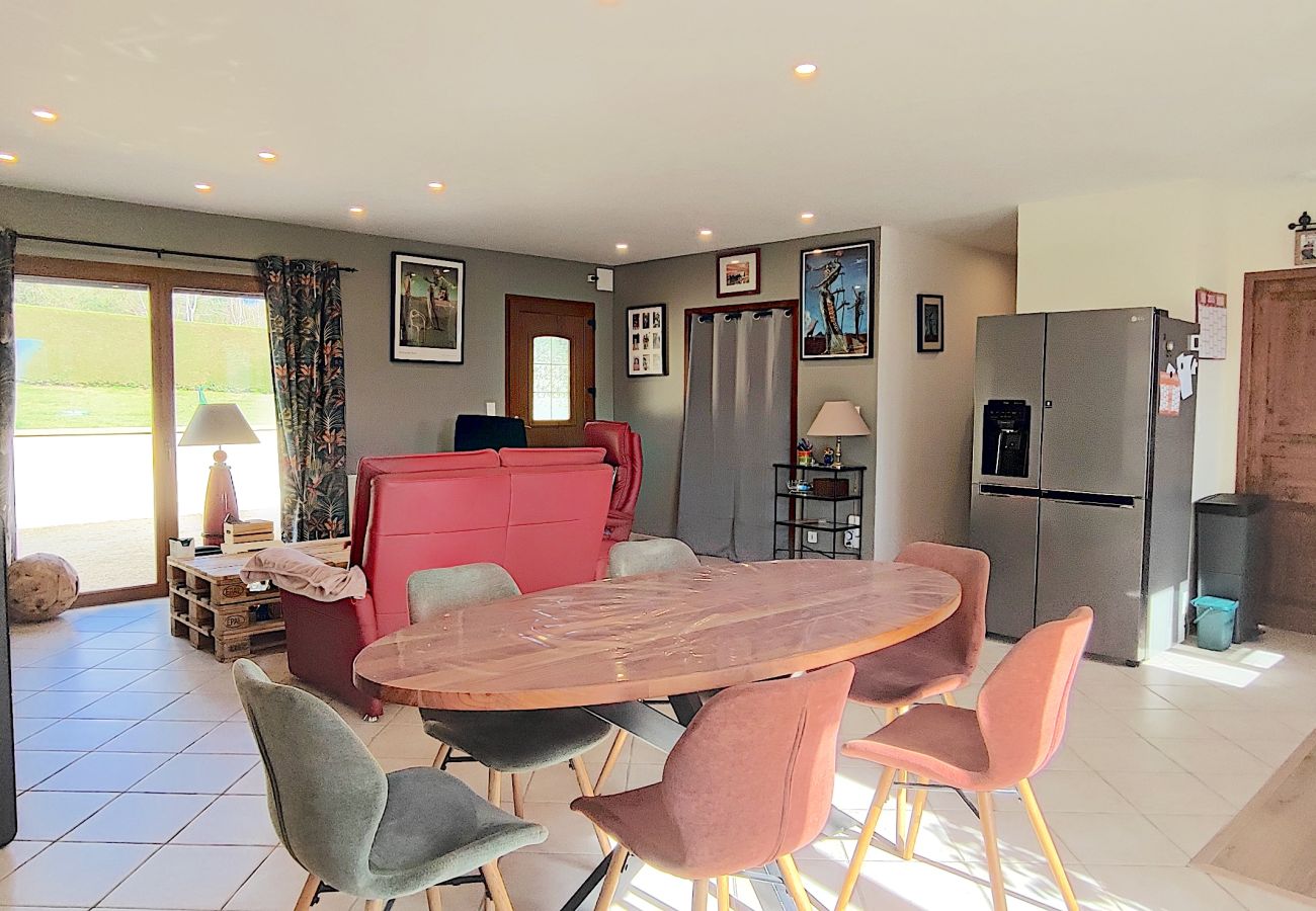 Maison à Proissans - Maison climatisée au calme près de Sarlat