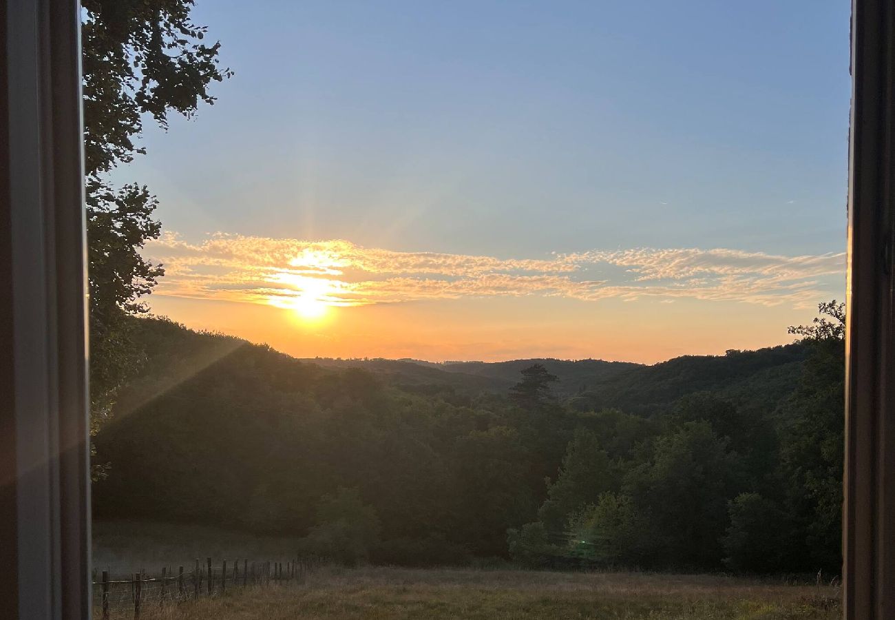 Maison à Tursac - Maison périgourdine au milieu de la nature 