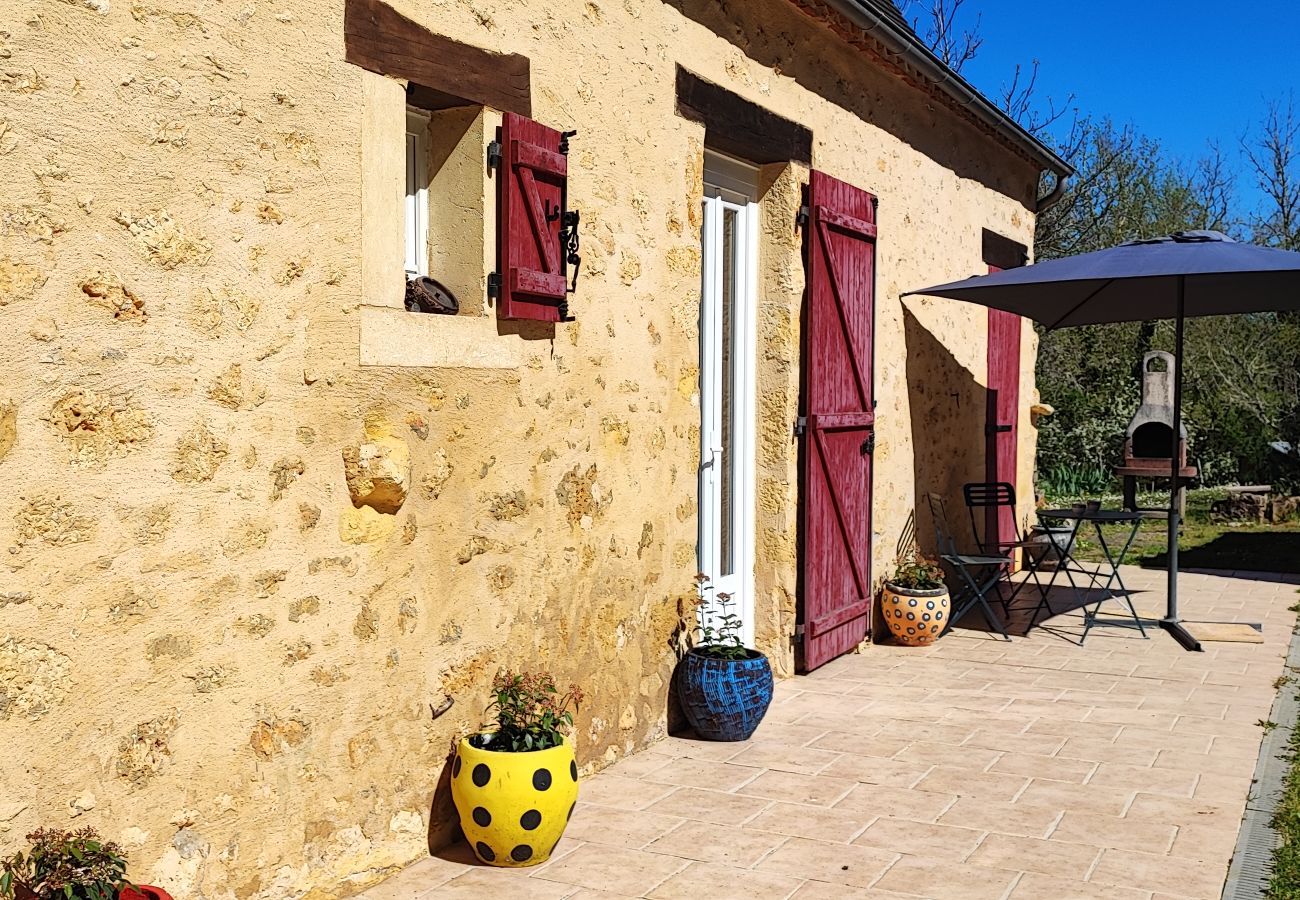 Maison à Tursac - Charmante Maison en Pierre en pleine nature