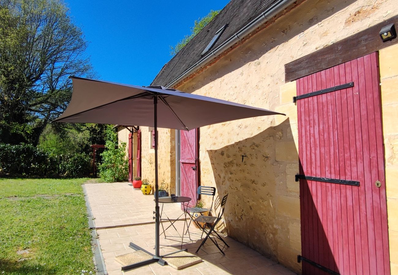 Maison à Tursac - Charmante Maison en Pierre en pleine nature