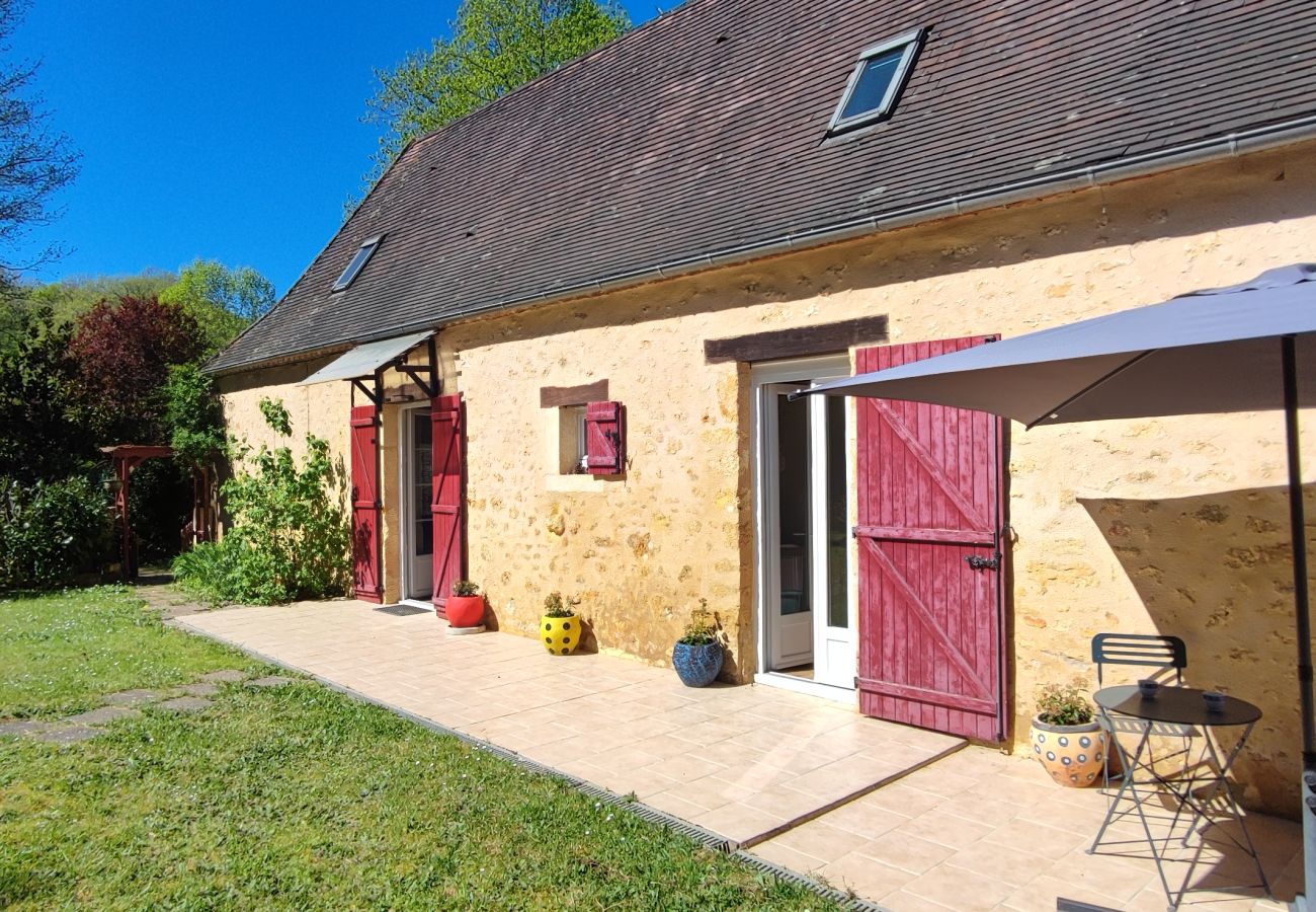Maison à Tursac - Charmante Maison en Pierre en pleine nature