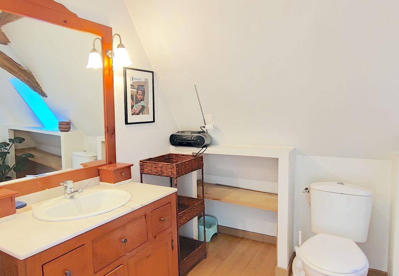 Maison à Tursac - Charmante Maison en Pierre en pleine nature