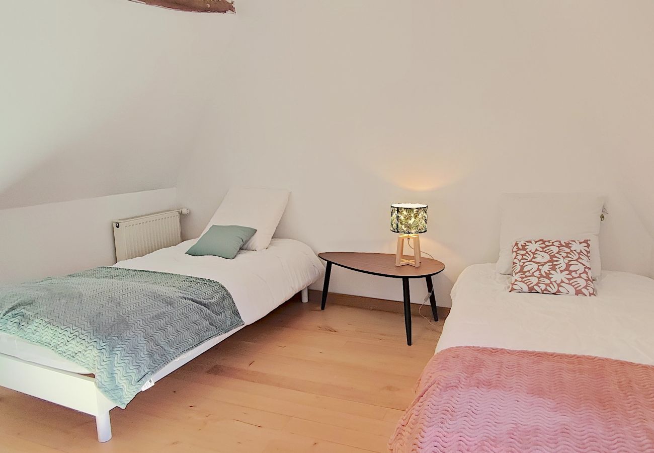 Maison à Tursac - Charmante Maison en Pierre en pleine nature