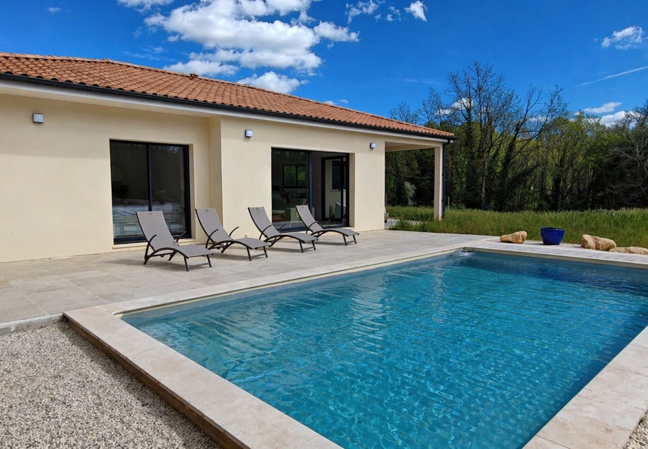 Villa à Carsac-Aillac - ManéLou : Villa cosy avec piscine