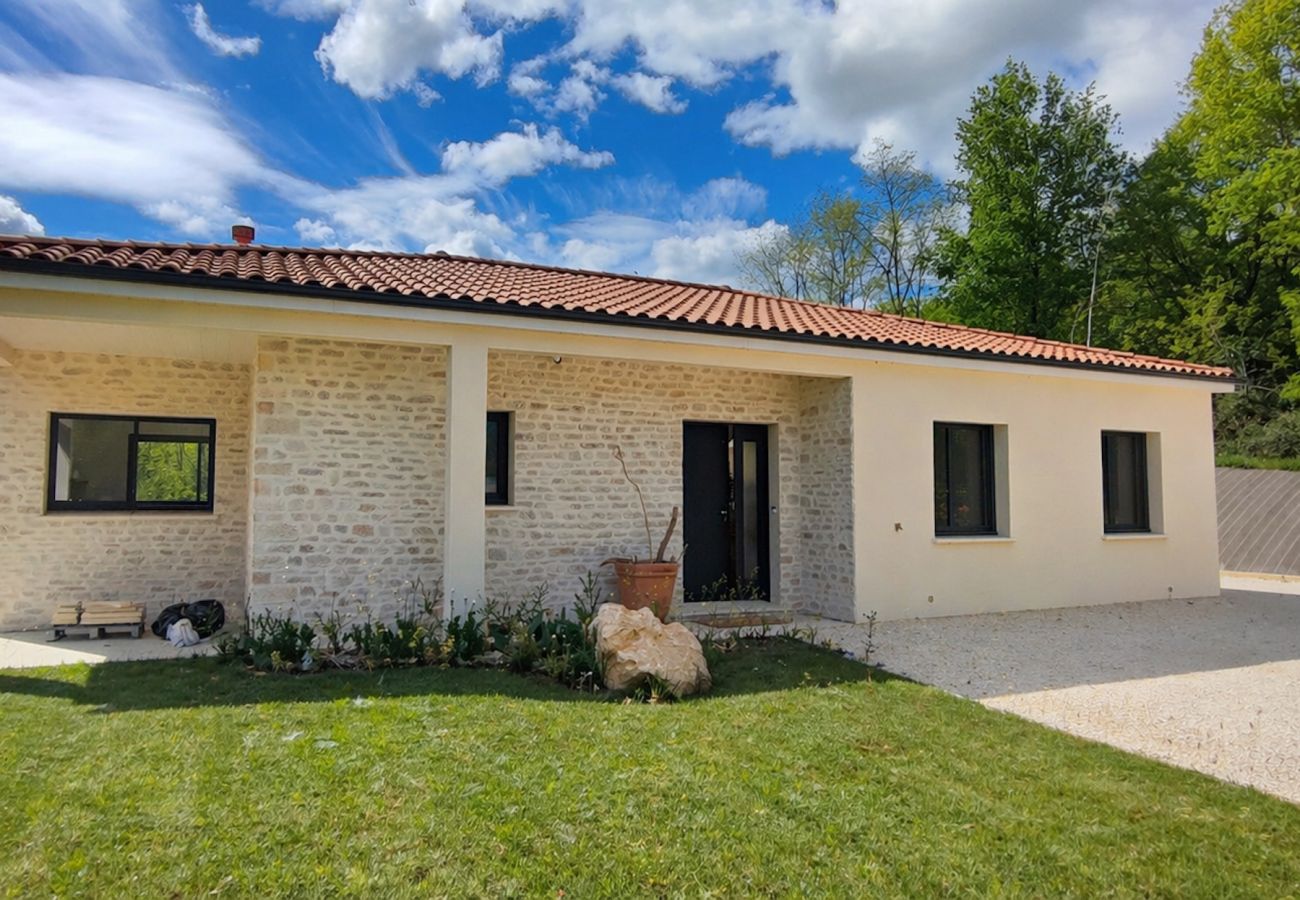 Villa à Carsac-Aillac - ManéLou : Villa cosy avec piscine