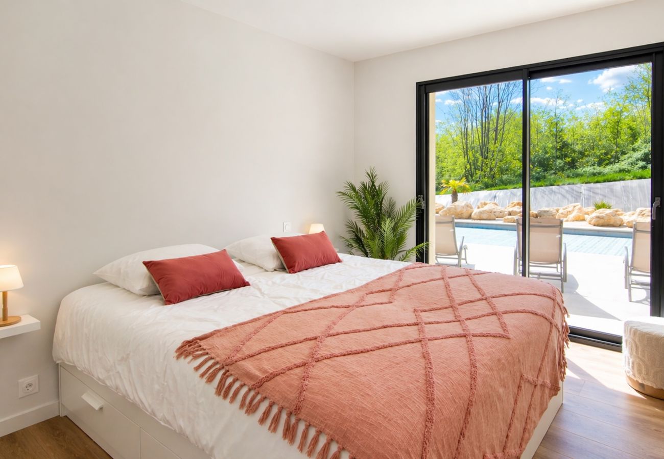 Villa à Carsac-Aillac - ManéLou : Villa cosy avec piscine