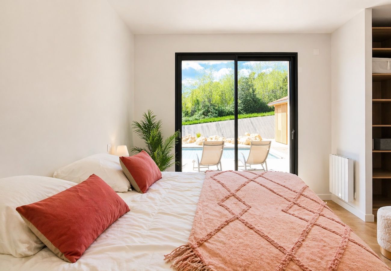 Villa à Carsac-Aillac - ManéLou : Villa cosy avec piscine