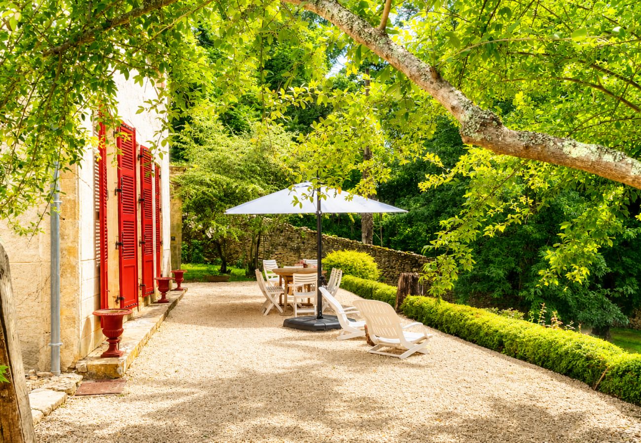Maison à Montignac - Belle demeure familiale avec parc près de Lascaux