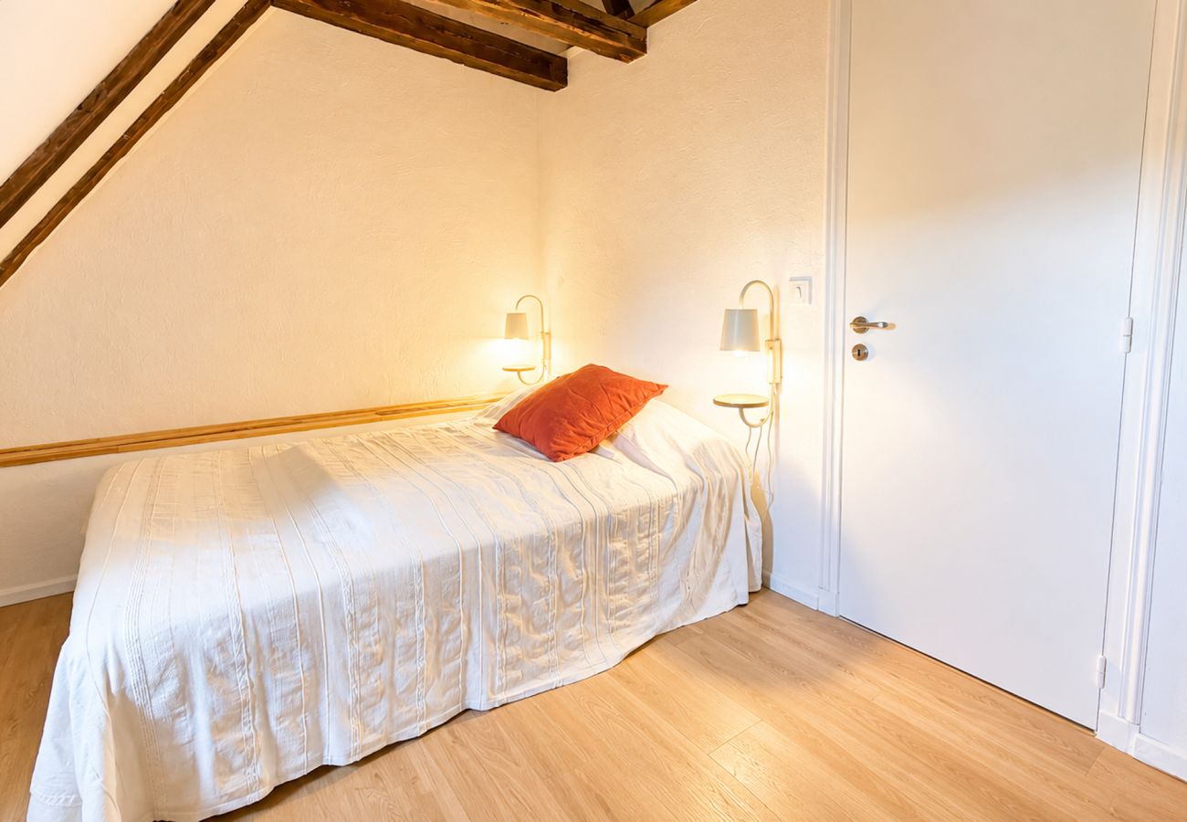 Maison à Saint-Julien-de-Lampon - Maison ancienne sur éperon rocheux