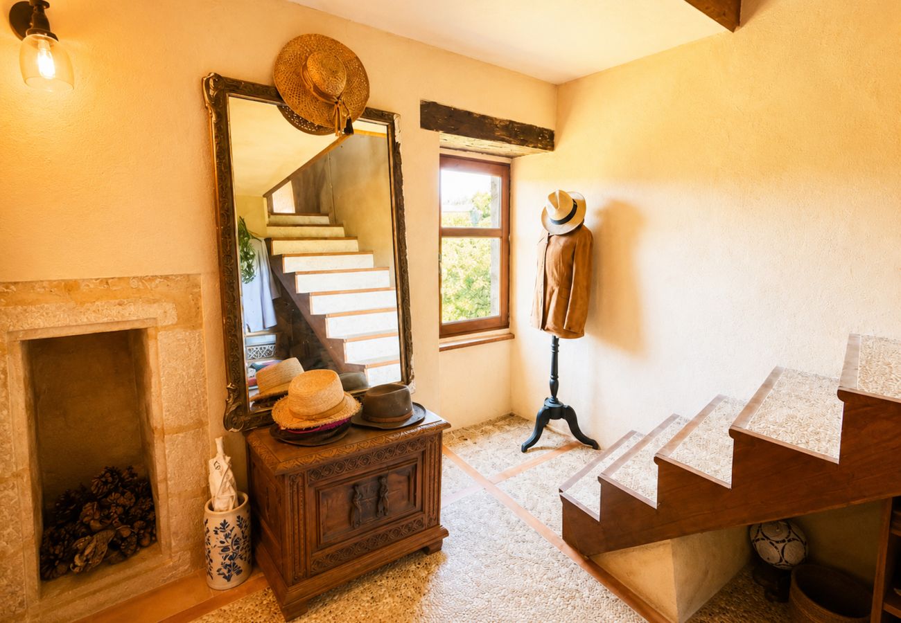 Maison à Saint-Julien-de-Lampon - Maison ancienne sur éperon rocheux