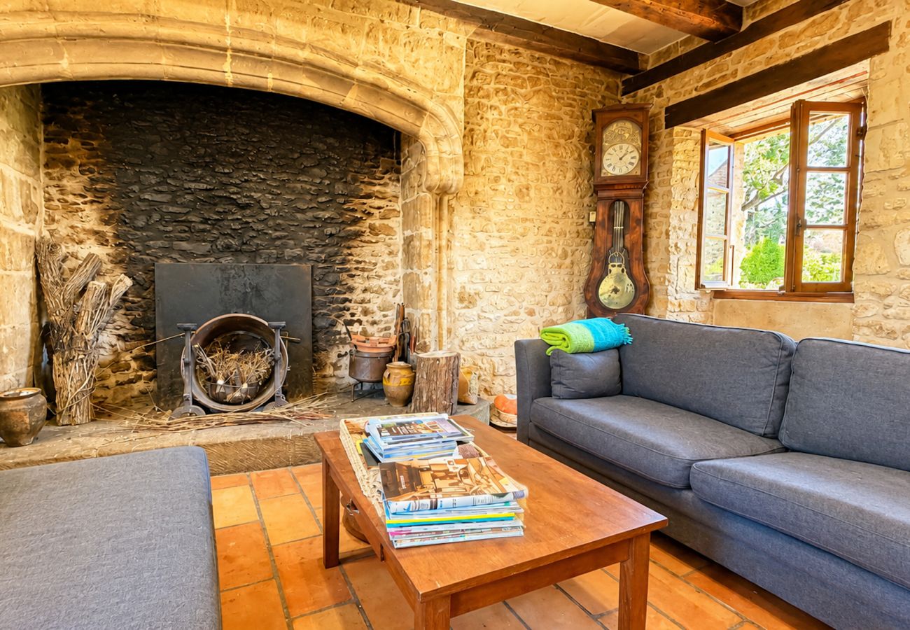 Maison à Saint-Julien-de-Lampon - Maison ancienne sur éperon rocheux