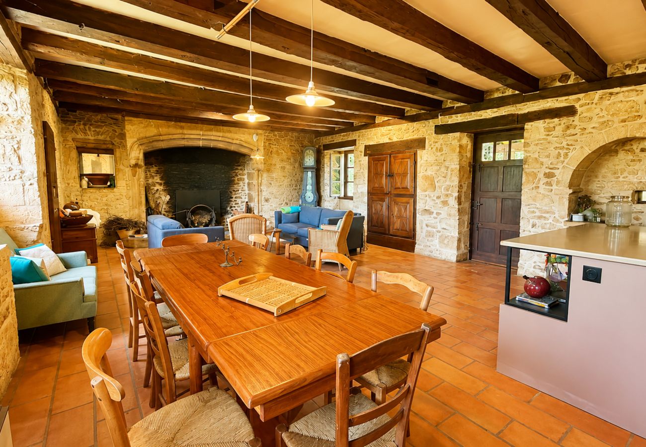 Maison à Saint-Julien-de-Lampon - Maison ancienne sur éperon rocheux