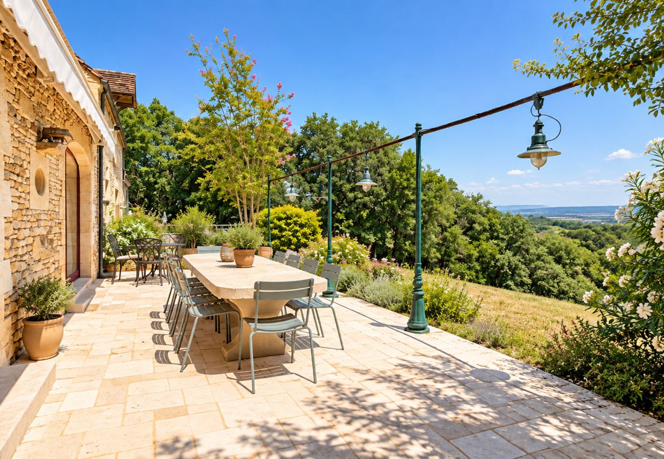 Villa à Tursac - La Truffière – Demeure de charme avec piscine à débordement et vue exceptionnelle sur la vallée