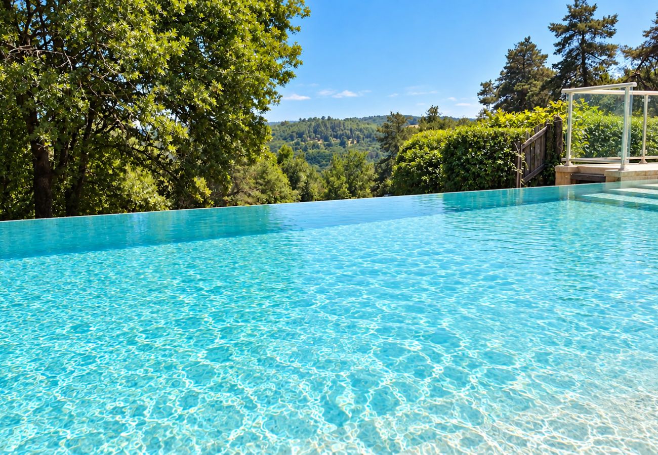 Villa à Tursac - La Truffière – Demeure de charme avec piscine à débordement et vue exceptionnelle sur la vallée