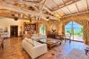 Villa à Tursac - Demeure de charme avec piscine à débordement et vue exceptionnelle sur la vallée